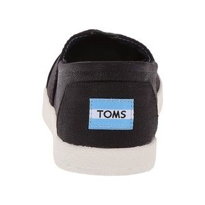 TOMS | Avalon Slip-On Black Coated Canvas (Women’s)